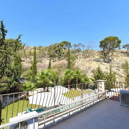 Jasmin Mansion Villa Larnaca
